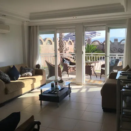 4 Bed Private Duplex In Small Exclusive Gated Community *