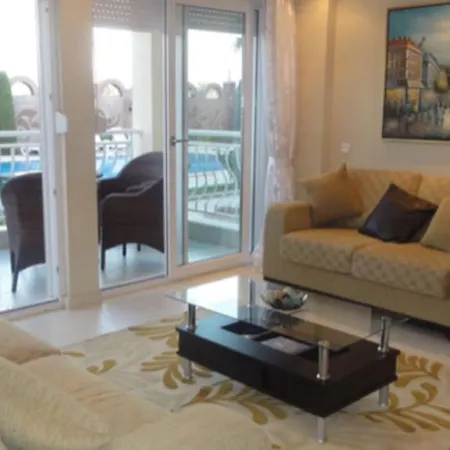 4 Bed Private Duplex In Small Exclusive Gated Community 锡德