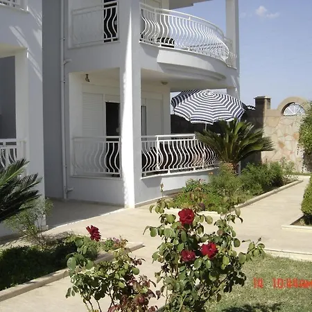 公寓 4 Bed Private Duplex In Small Exclusive Gated Community *