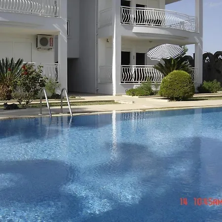 公寓 4 Bed Private Duplex In Small Exclusive Gated Community *