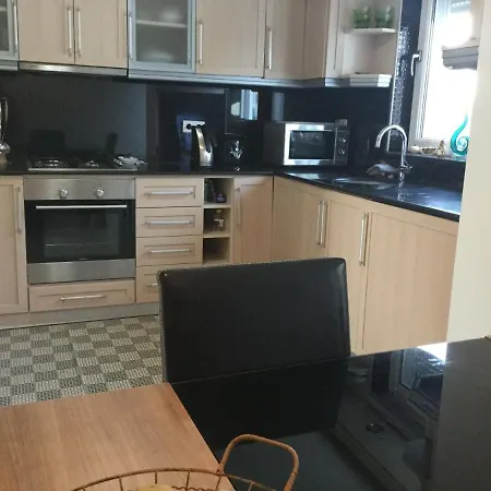 4 Bed Private Duplex In Small Exclusive Gated Community