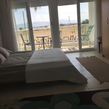 4 Bed Private Duplex In Small Exclusive Gated Community Side