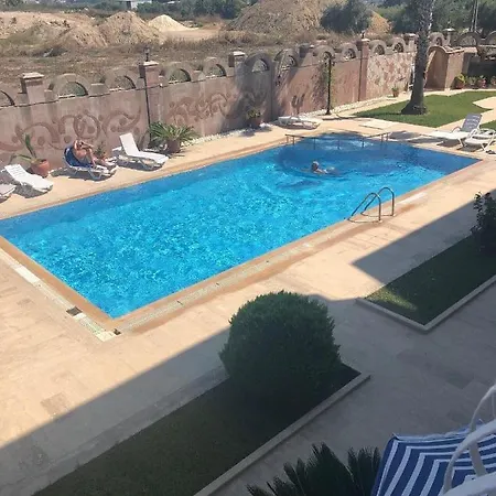 Lägenhet 4 Bed Private Duplex In Small Exclusive Gated Community Side